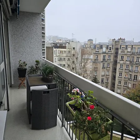 Appt 2 Pieces A Montmartre باريس